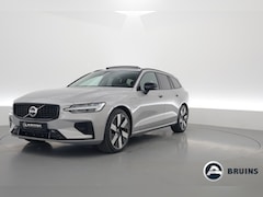 Volvo V60 - 2.0 T8 Plug-in hybrid AWD Ultra Dark | Pano-dak | Head-up | 360 camera | Trekhaak | H&K Au