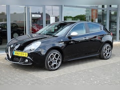 Alfa Romeo Giulietta - 1.4-TJET-120PK EXECUTIVE TI Bose Xenon