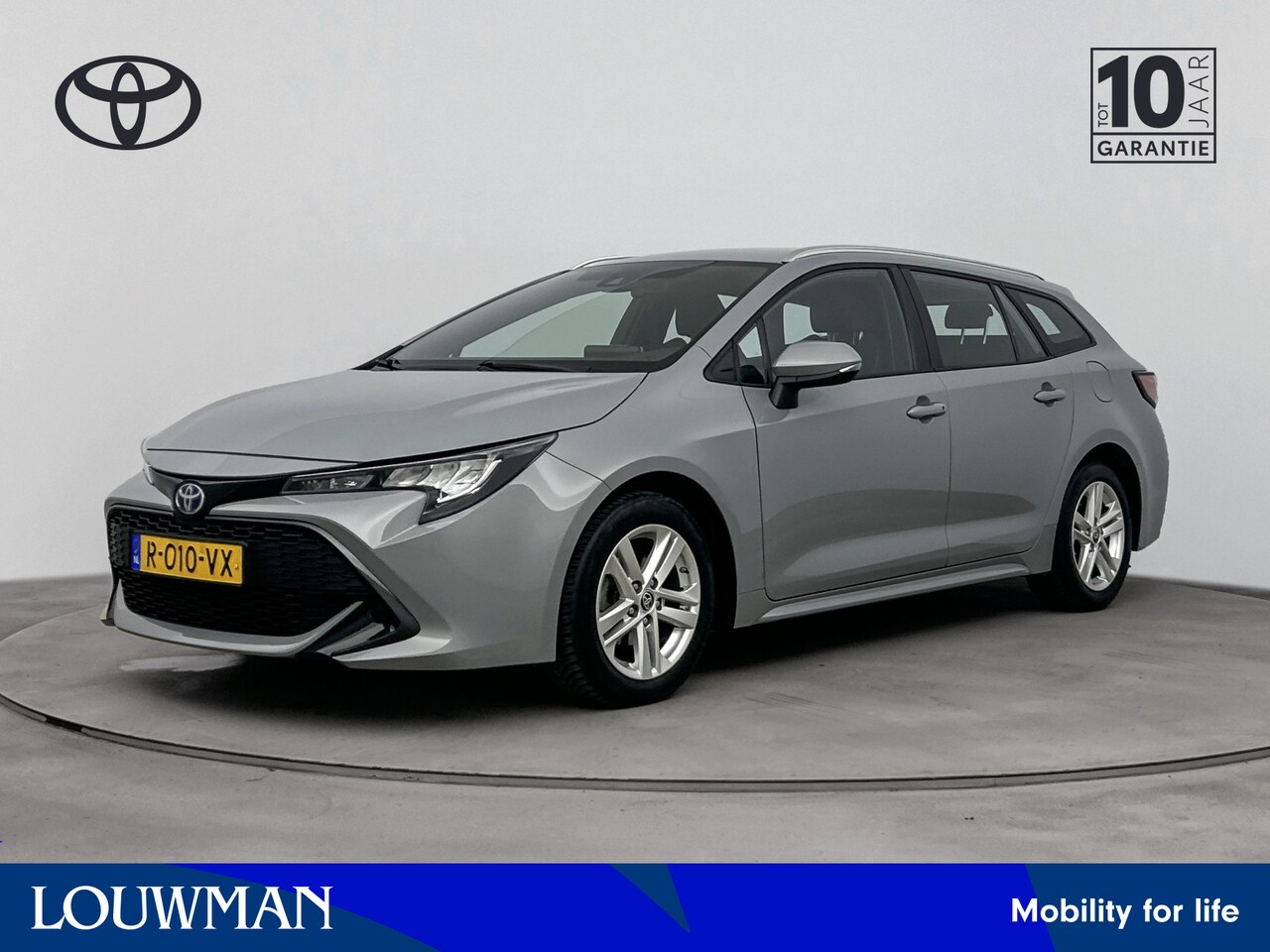 Toyota Corolla Touring Sports - 1.8 Hybrid Active | NL-Auto | Navigatie | Parkeercamera | Apple Carplay /- Android Auto | - AutoWereld.nl