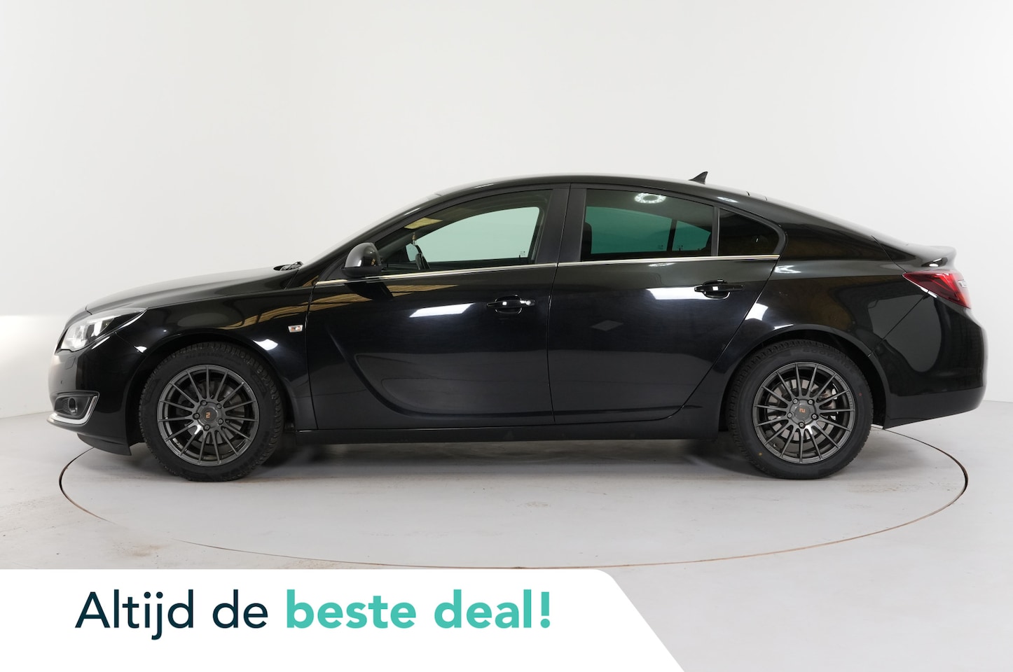 Opel Insignia - 1.6 CDTI EcoFLEX Business+ | Navi | Xenon | Leder | Cruise | Trekhaak | - AutoWereld.nl