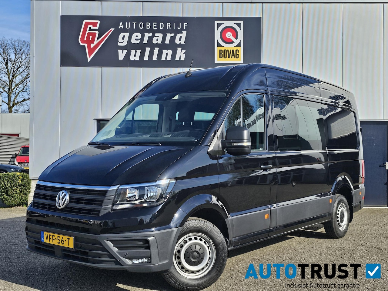 Volkswagen Crafter - 2.0TDI 140PK L3H3 Highline CAMERA ELEKT SCHUIFDEUR - AutoWereld.nl