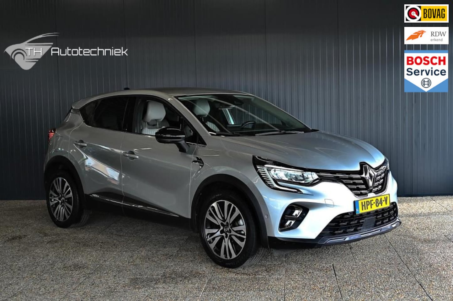 Renault Captur - 1.6 E-Tech Plug-in Hybrid 160 Initiale Paris - AutoWereld.nl