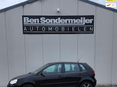 Volkswagen Polo - 1.4-16V Optive