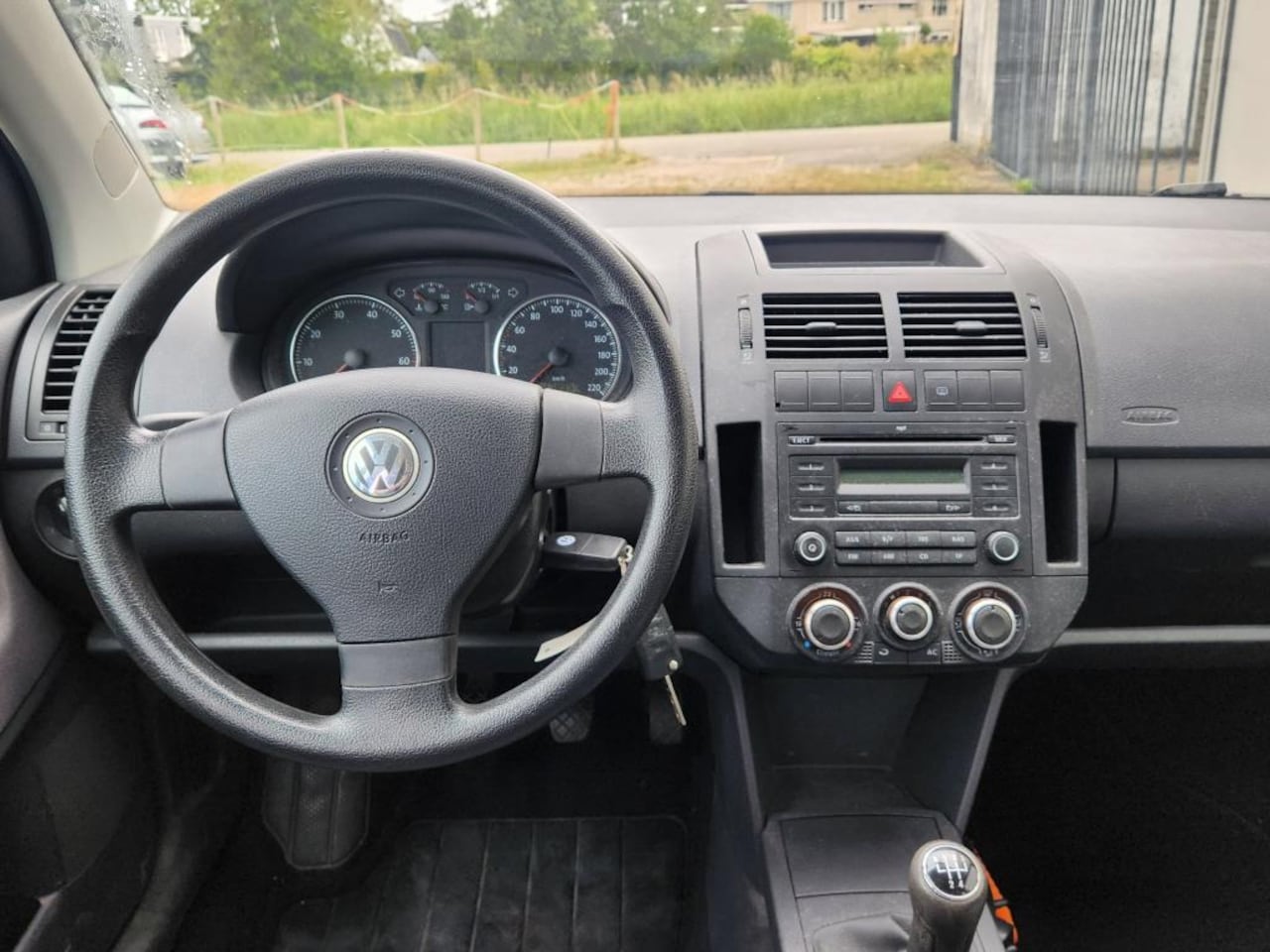 Volkswagen Polo - 1.4-16V Optive 1.4-16V Optive - AutoWereld.nl