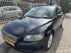 Volvo V50 - 2.4 Kinetic