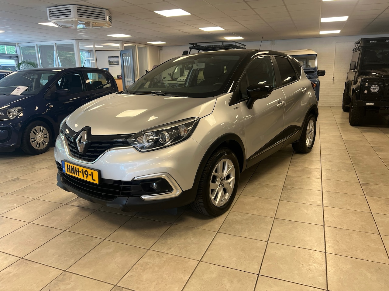 Renault Captur - 0.9 TCe Limited Prijs is rijklaar Incl. 6 Maanden Bovag garantie, Onderhoudsbeurt & Nieuwe - AutoWereld.nl