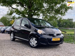 Toyota Aygo - 1.0-12V Access | 5-Deurs + Airco nu € 2.750,