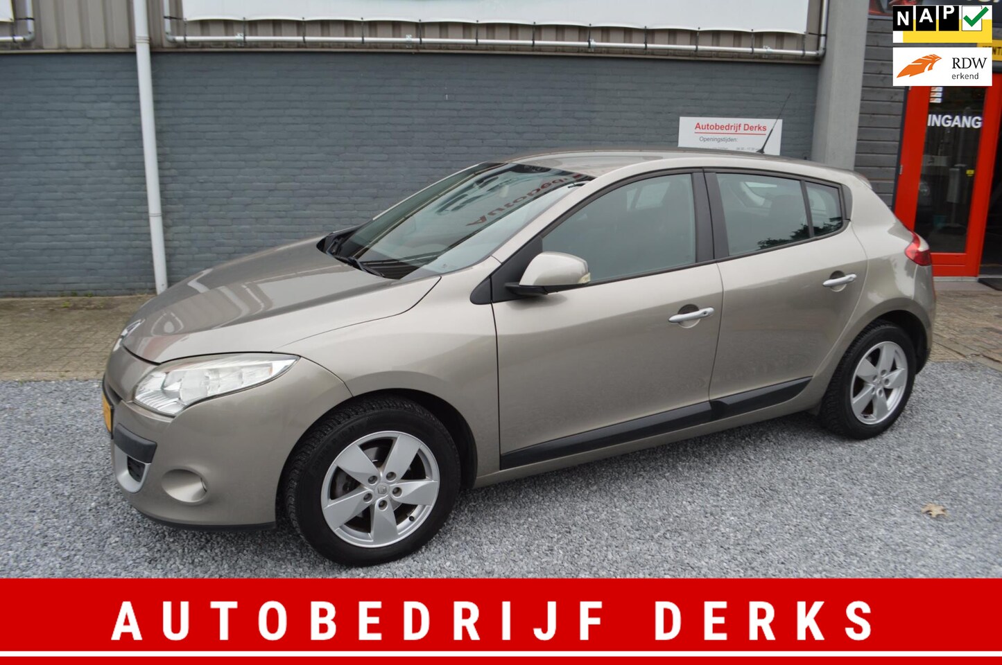 Renault Mégane - 1.6 Sélection Business Sport Airco 5Drs Trekhaak Garantie - AutoWereld.nl