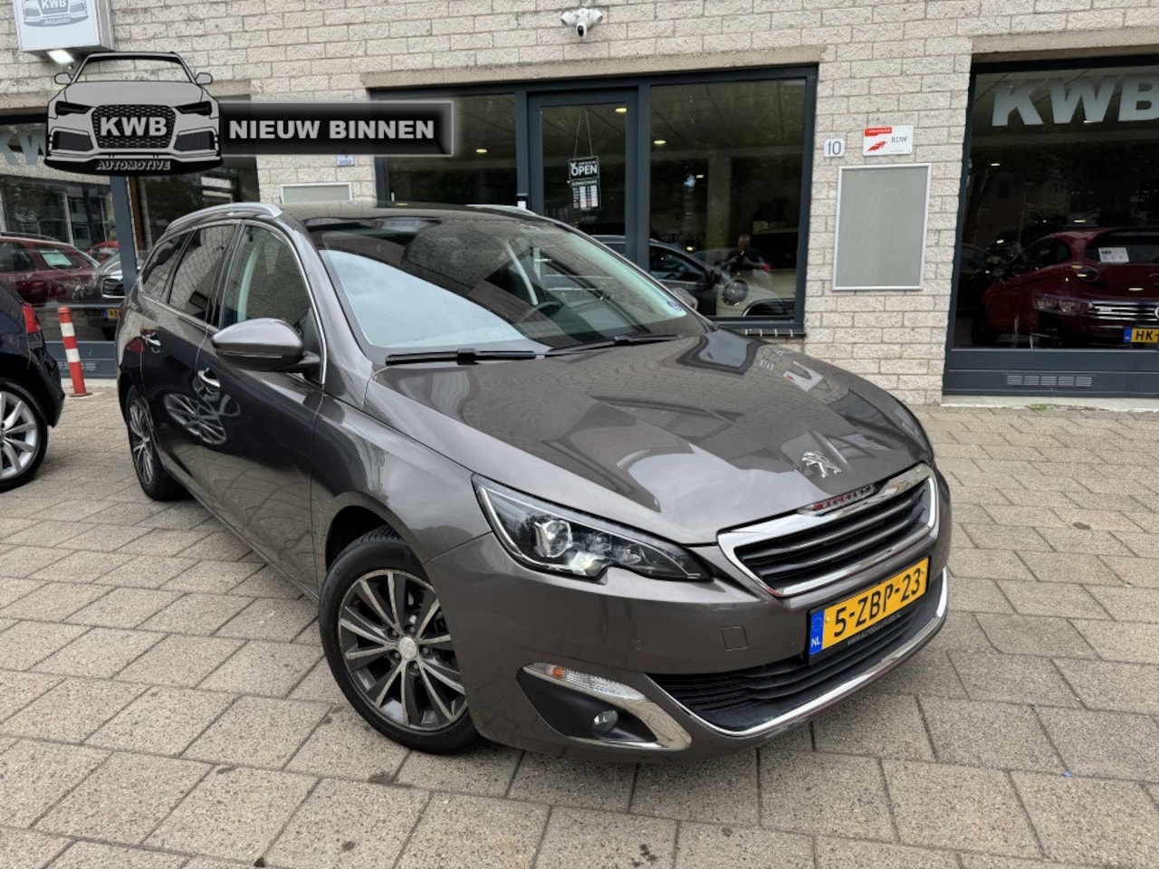 Peugeot 308 SW - 1.2 PureTech Allure Pano Denon Audio Led - AutoWereld.nl