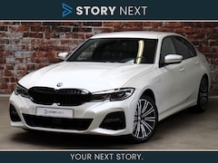 BMW 3-serie - Sedan 320e High Executive M Sport Pakket Automaat / Live Cockpit Professional / Stoelverwa