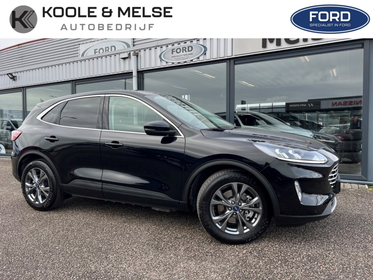 Ford Kuga - 2.5 PHEV e-CVT 225pk Titanium ( plug in Hybride ) - AutoWereld.nl
