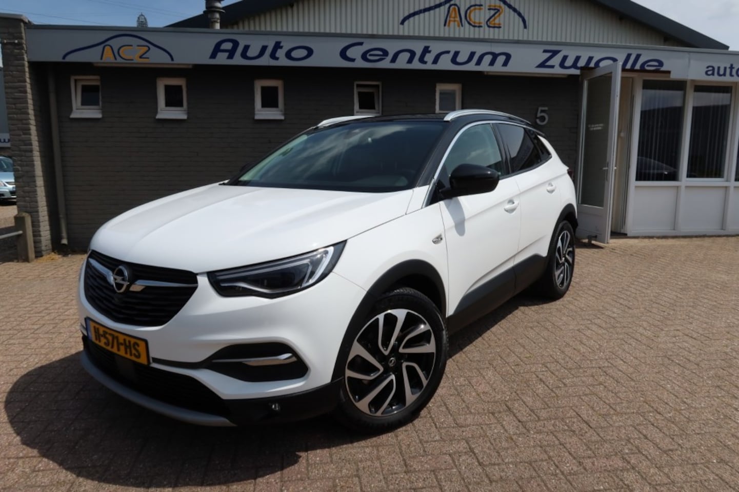 Opel Grandland X - 1.2 Turbo Innovation 1.2 TURBO INNOVATION, LEDER, NAVI, STOEL KOELING ENZ... - AutoWereld.nl
