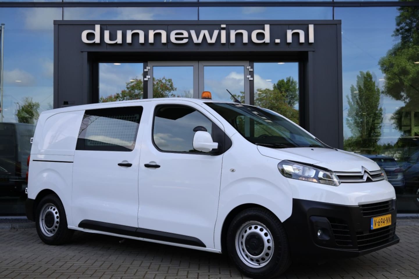 Citroën Jumpy - 1.6 BLUEHDI AUTOMAAT*CRUISE*PARKEERSENSOREN*TREKHAAK*STANDKACHEL - AutoWereld.nl