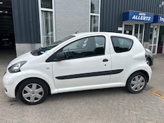 Toyota Aygo - 1.0-12V ACCESS 139.000 km nap pas