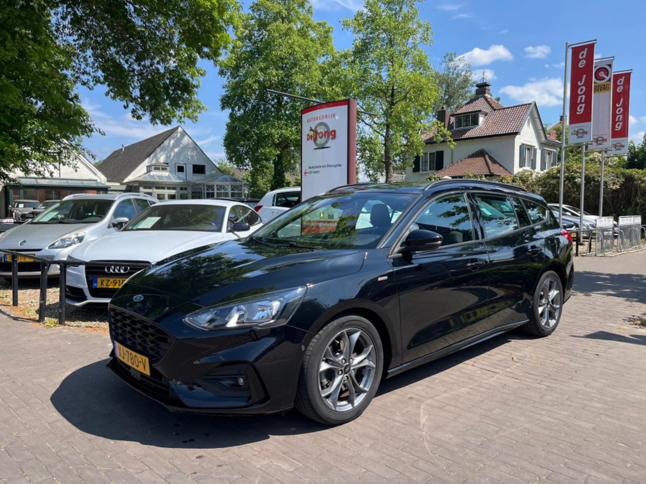Ford Focus Wagon - WAGON 1.5 ECOBOOST ST-LINE AUTOMAAT / NAVI / CAMERA - AutoWereld.nl