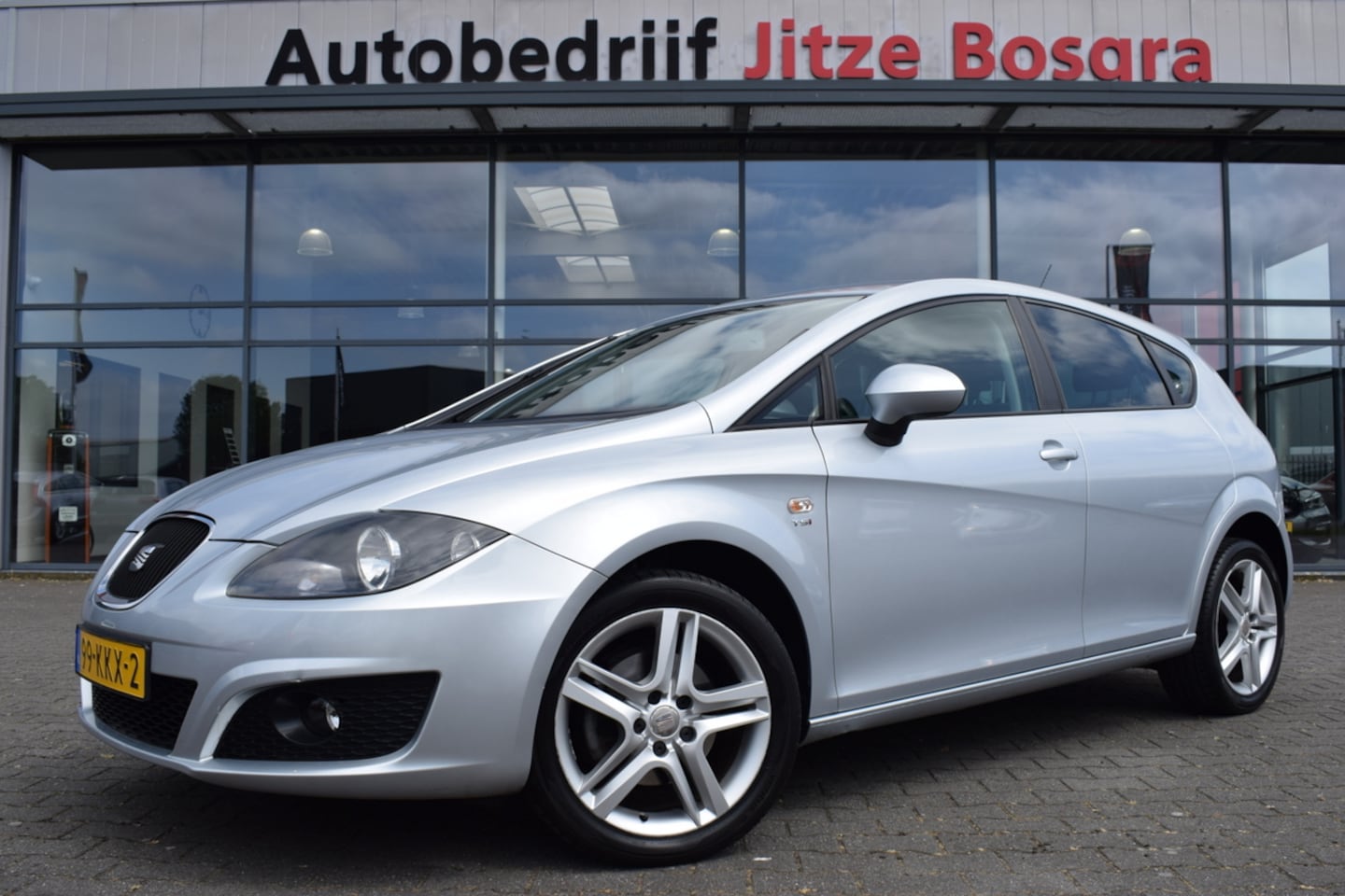 Seat Leon - 1.4 TSI Style ECC | Telefonie | 17 Inch LMV | Trekhaak | Volledig Onderhouden!! - AutoWereld.nl