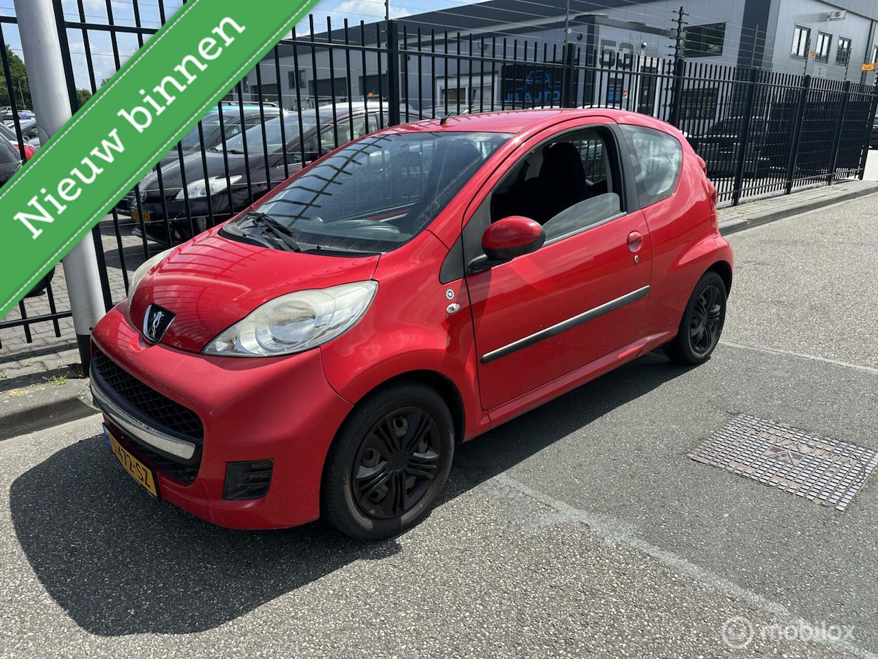 Peugeot 107 - 1.0-12V XR airco - AutoWereld.nl