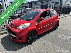 Peugeot 107 - 1.0-12V XR airco