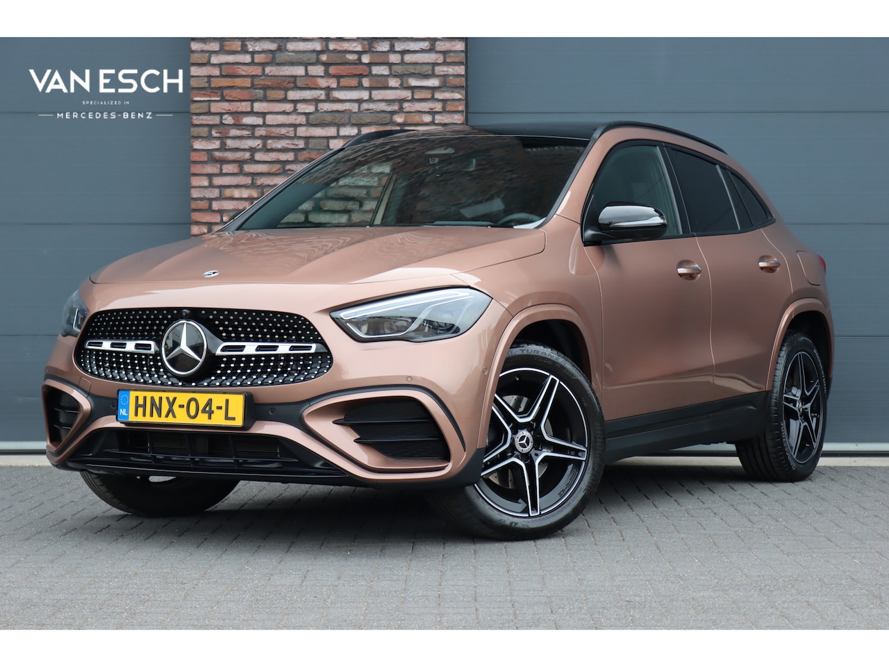 Mercedes-Benz GLA-Klasse - 250 e AMG Line Aut8 | Facelift | Distronic | Panoramadak | Memory | Verwarmd Stuurwiel | H - AutoWereld.nl