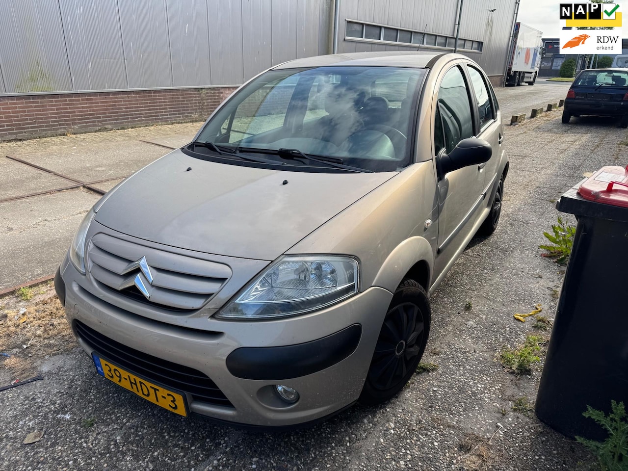 Citroën C3 - 1.4i Ligne Prestige. Inruilkoopje! - AutoWereld.nl