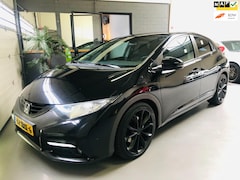 Honda Civic - 2.2D Sport/LED/TREKHAAK/CRUISE/USB/APK