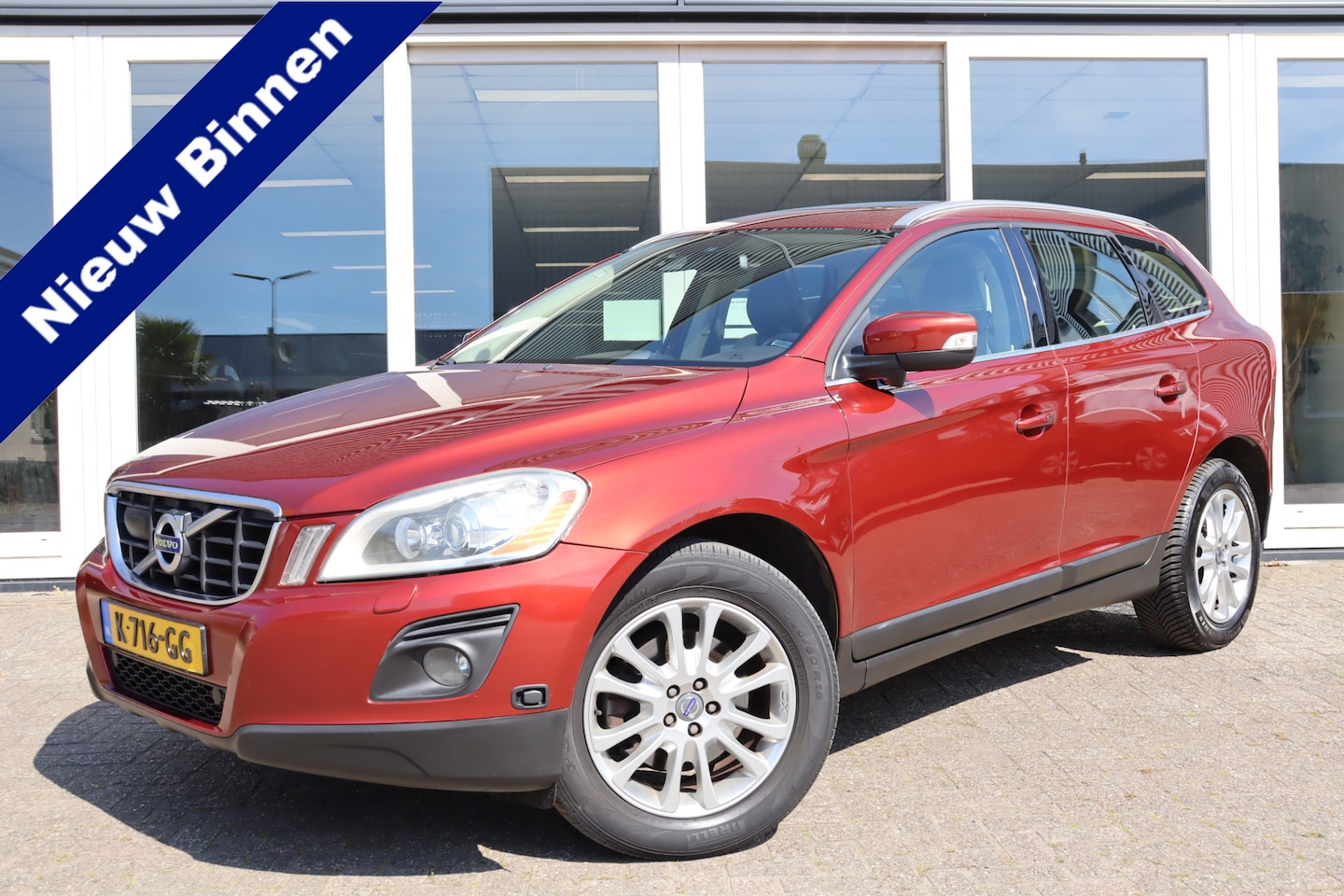 Volvo XC60 - 3.0 T6 AWD 286 Pk, Cruise Control, Airco, Panoramadak, PDC A, Prijs Is Rijklaar Inclusief - AutoWereld.nl