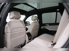 BMW X5 - xDrive45e M-Sport | Panoramadak | Bowers & Wilkins | Stoelventilatie | Laser