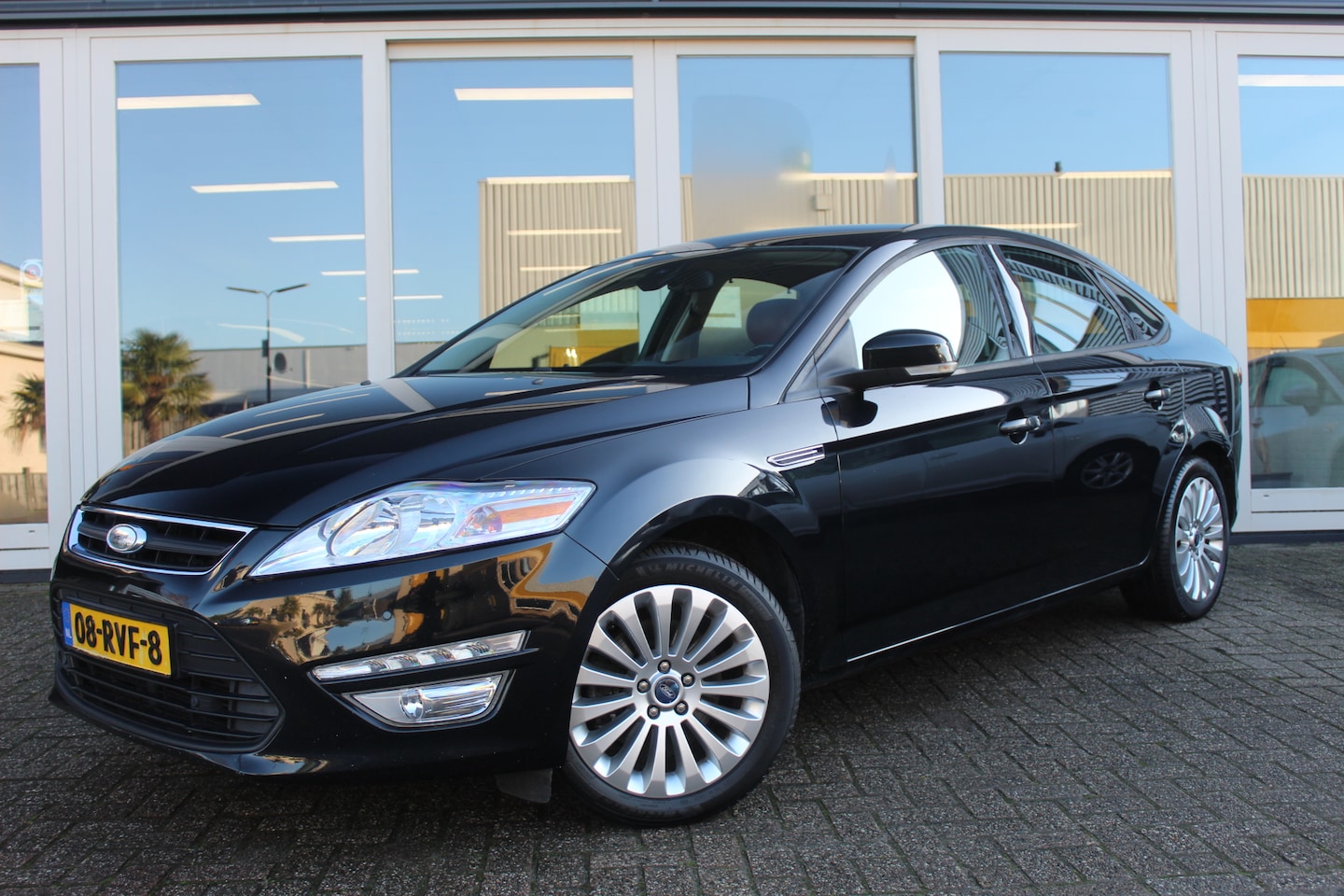 Ford Mondeo - 1.6 EcoBoost Trend Business, Cruise Control, Airco, Trekhaak, Stoelverwarming, Prijs Is Ri - AutoWereld.nl