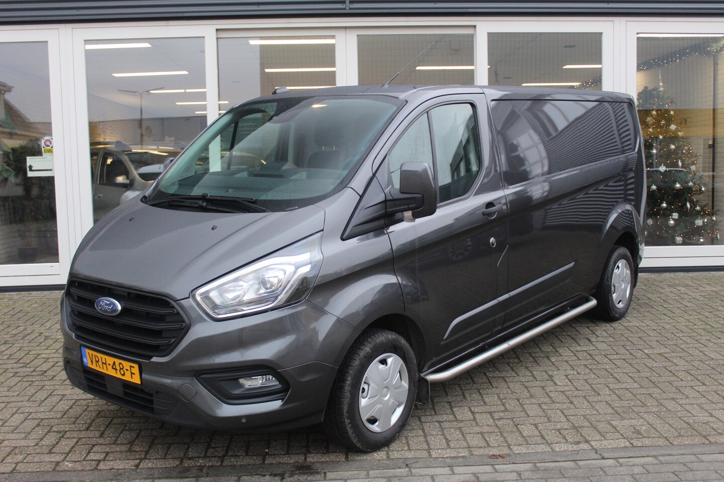 Ford Transit Custom - 300 2.0 TDCI L2H1 Euro 6 Trend, Cruise Control, Airco, PDC V+A, Trekhaak, Prijs Is Rijklaa - AutoWereld.nl
