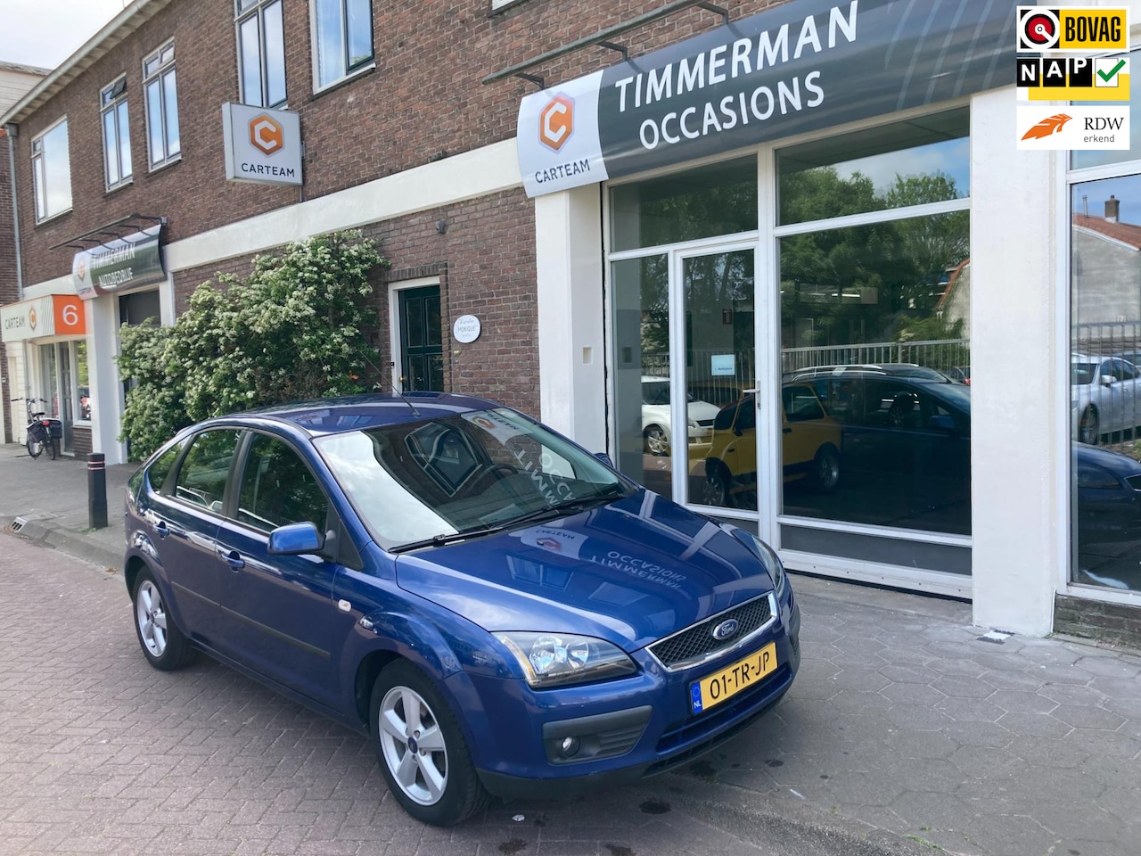 Ford Focus - 1.6-16V Futura|Airco|El.ramen|Trekhaak|APK mei'26 - AutoWereld.nl