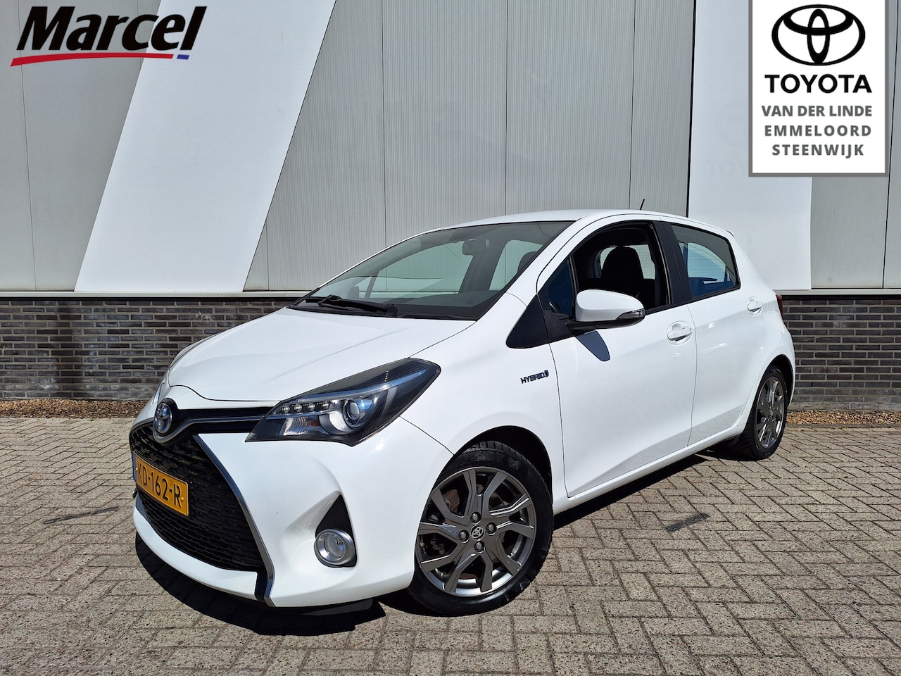 Toyota Yaris - 1.5 Hybrid Dynamic | LM velgen | ECC | Cruise | - AutoWereld.nl