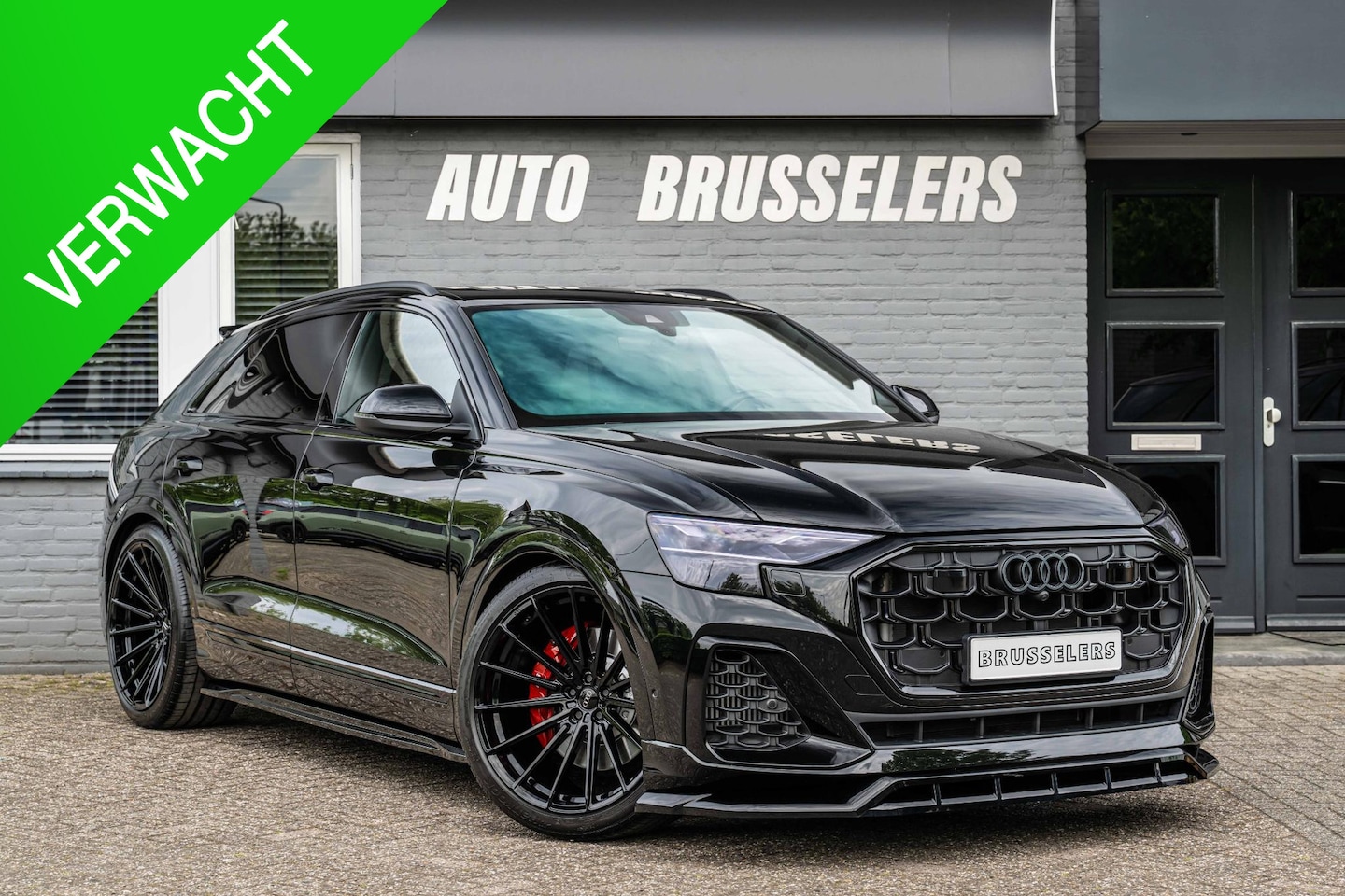 Audi Q8 - 55 TFSI e quattro S-Line Facelift SQ8 style RS leder rood stiksel..... - AutoWereld.nl