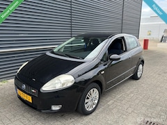 Fiat Grande Punto - 1.4 CRUISE / NWE APK / LM VELGEN / AIRCO