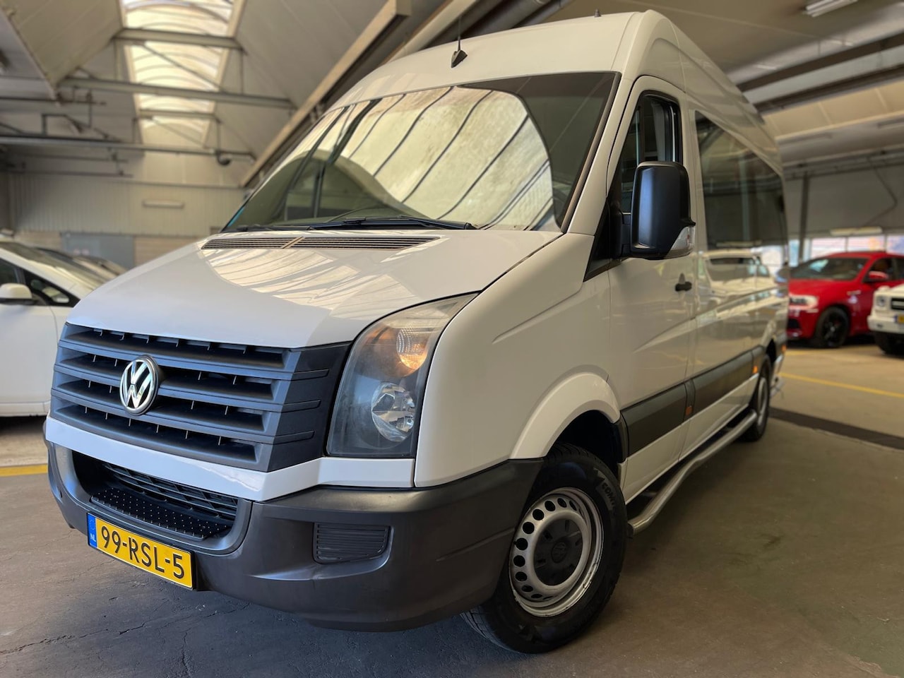 Volkswagen Crafter - 35 2.0 TDI L2H1 | Rolstoel Lift | 9 Persoons | Airco | - AutoWereld.nl