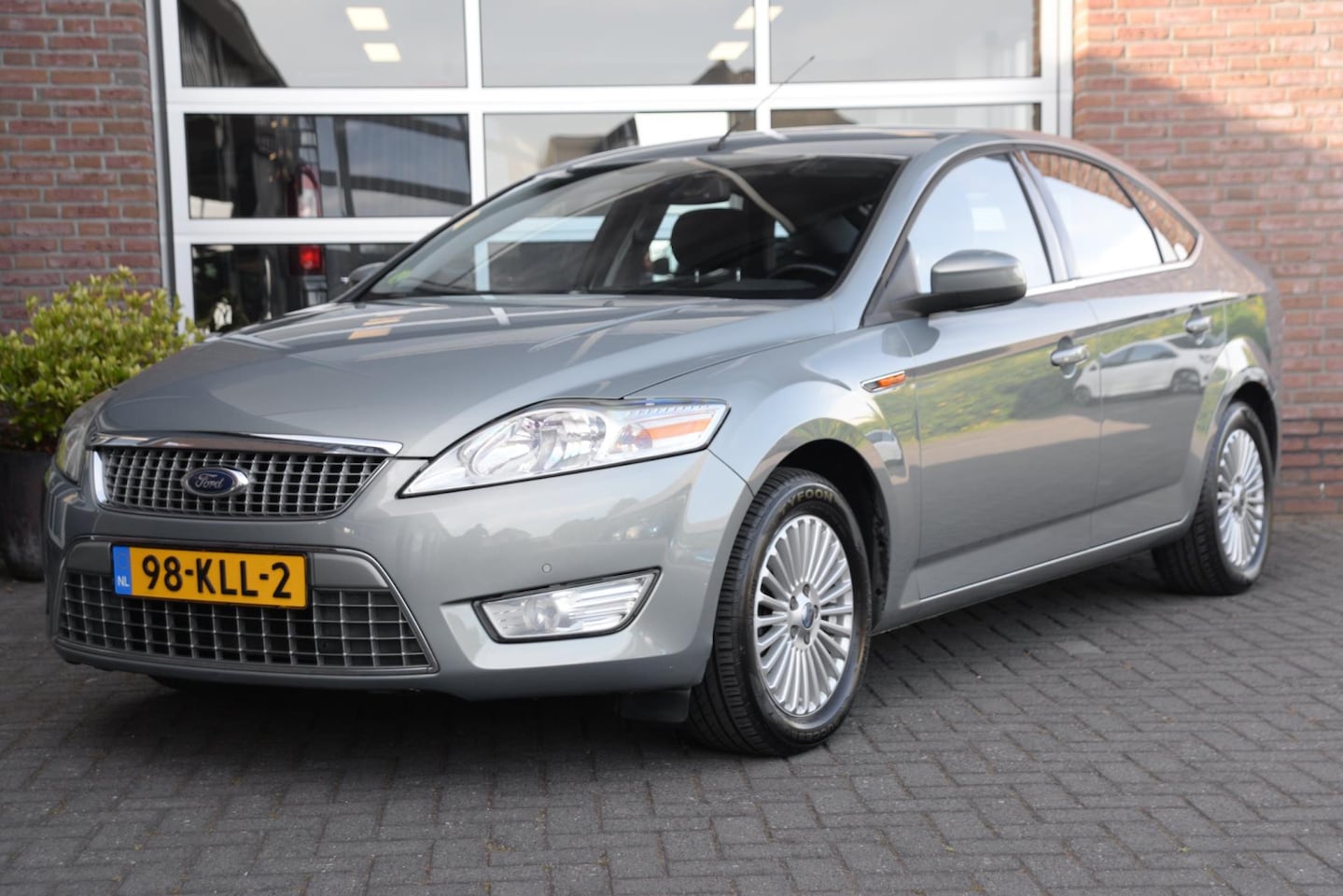 Ford Mondeo - 2.0-16V Limited | Trekhaak | NL auto | - AutoWereld.nl