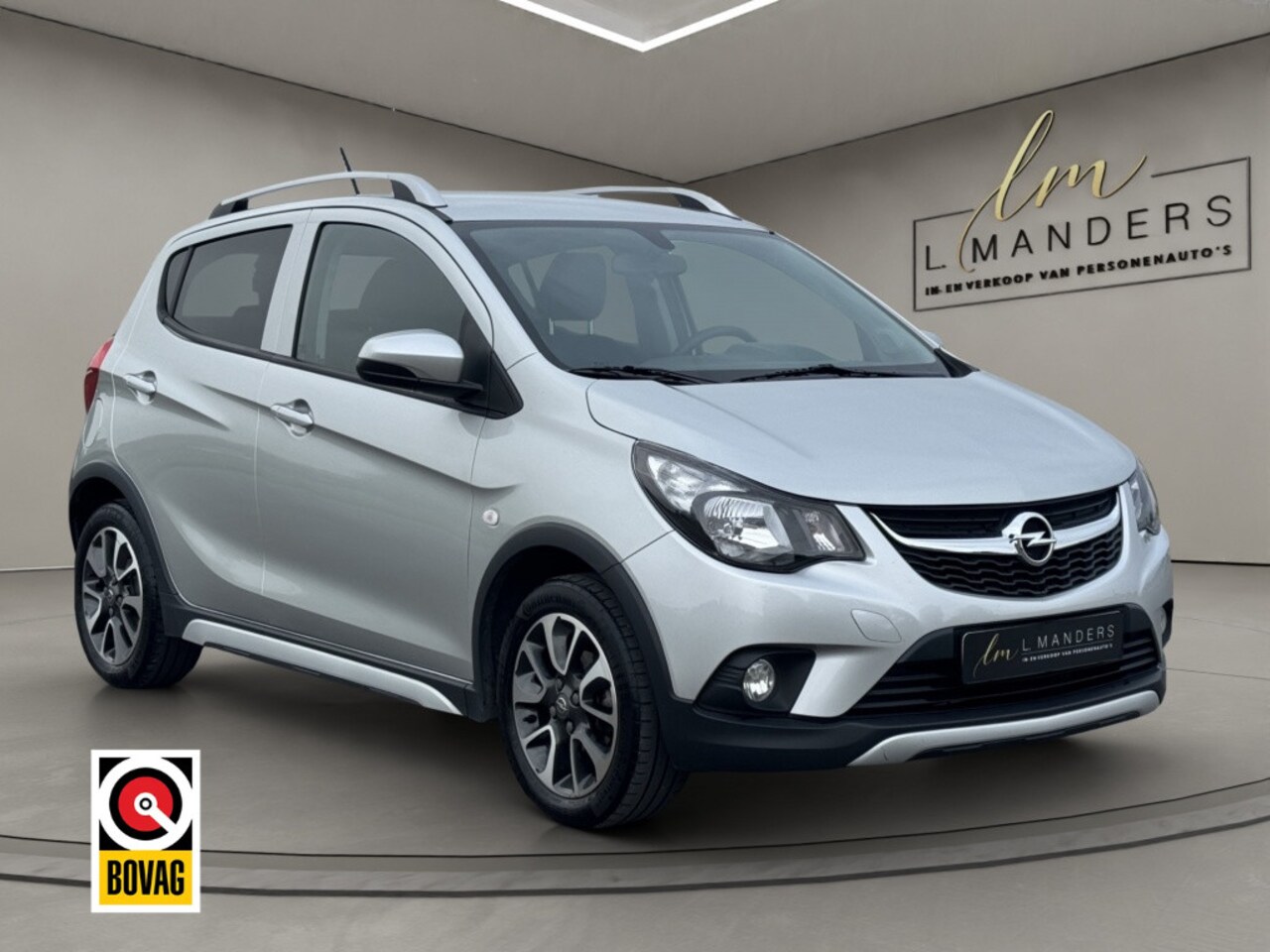 Opel Karl - 1.0 Rocks 2019 ZILVER | Display | Airco | Parkeersensoren - AutoWereld.nl