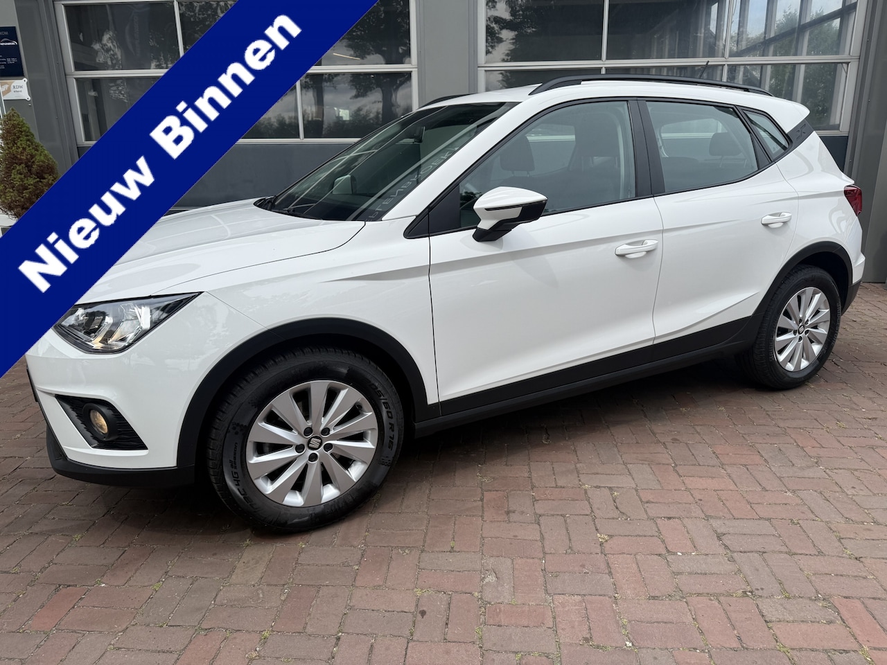 Seat Arona - 1.0 TSI Reference Bj 2020 km 47.000 16inch,Navi,Cruise,Pdc Dealer onderhouden - AutoWereld.nl