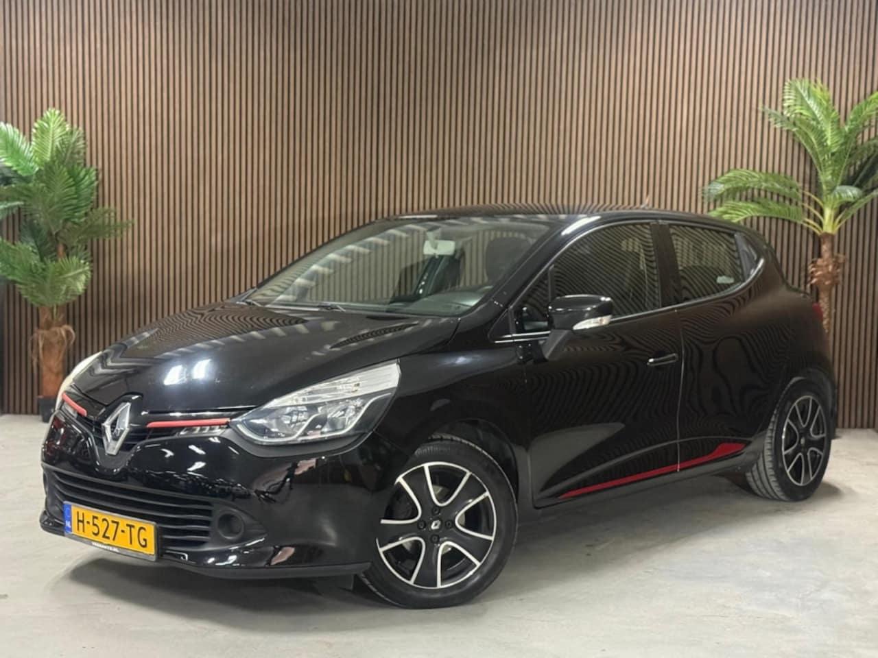 Renault Clio - 0.9 TCe Expression 0.9 TCe Expression - AutoWereld.nl