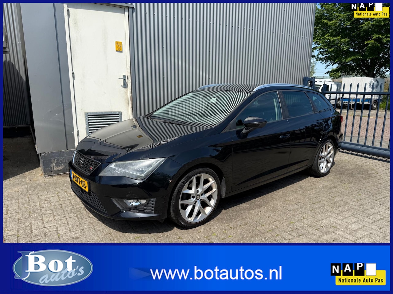 Seat Leon ST - 1.4 TSI FR First Edition / NAVIGATIE / NL-AUTO / DEALER ONDERHOUDEN / ECC / CRUISE CONTROL - AutoWereld.nl