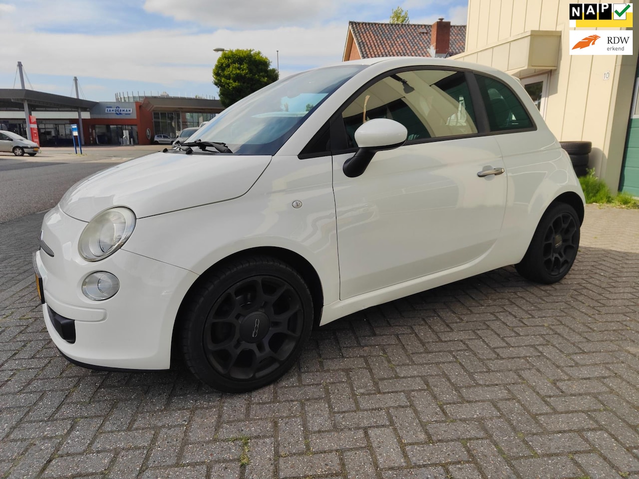 Fiat 500 - 0.9 TwinAir Plus airco , half leder - AutoWereld.nl