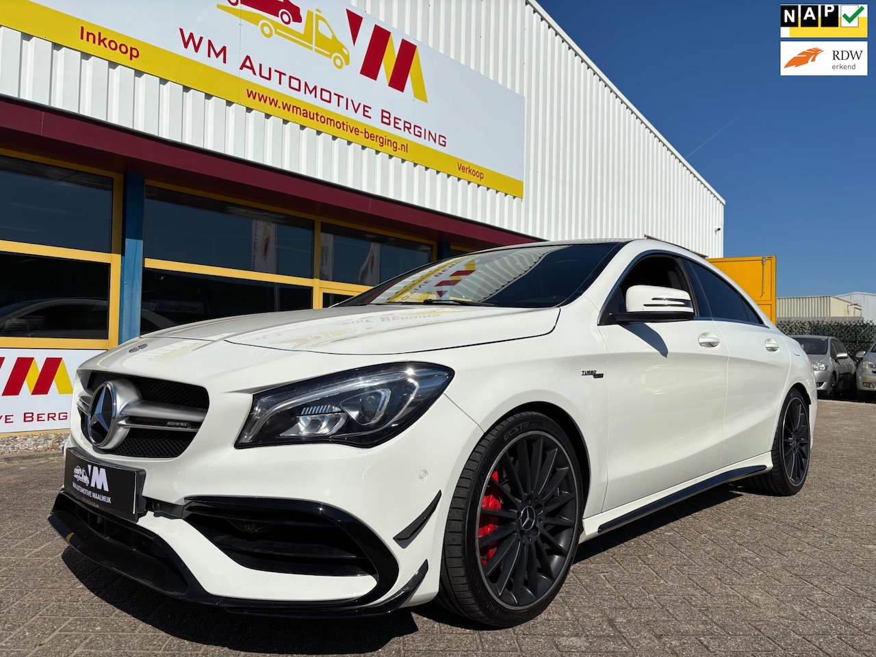 Mercedes-Benz CLA-Klasse - AMG 45 4MATIC LEDER NAVI - AutoWereld.nl