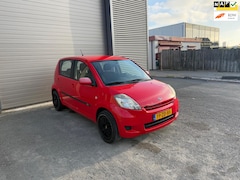 Daihatsu Sirion 2 - 1.3-16V Prestige