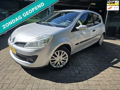Renault Clio - 1.2-16V Collection | 1E EIGENAAR | 12MND GARANTIE |AIRCO | CRUISE | LMV |