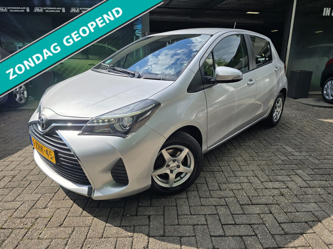 Toyota Yaris - 1.0 VVT-i Aspiration | 1E EIGENAAR | 12MND GARANTIE | CAMERA | AIRCO | - AutoWereld.nl