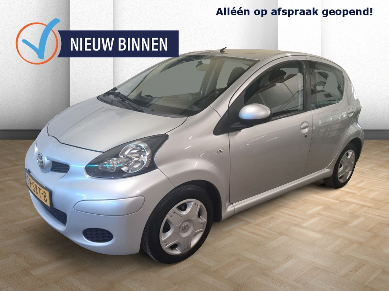 Toyota Aygo - 1.0-12V Comfort Navi Airco 5Drs Nap 65KM Apk - AutoWereld.nl