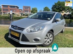 Ford Focus - 1.0 EcoBoost Trend Hatchback 5drs AIRCO ISOFIX