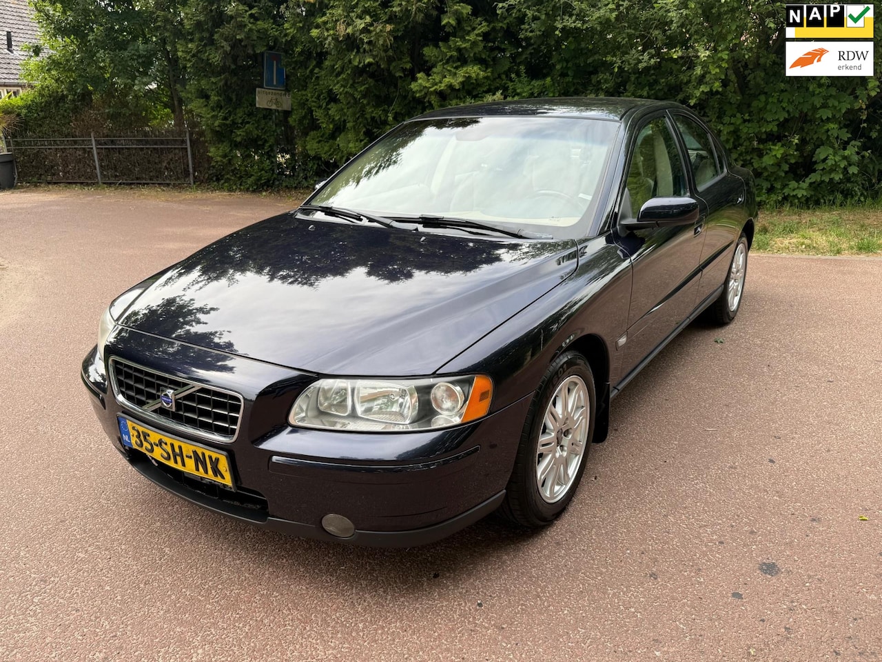 Volvo S60 - 2.4 Edition II / Airco / NAP / PDC / Apk / cruisecontrol / - AutoWereld.nl