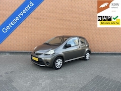 Toyota Aygo - 1.0 Now 50DKM | NAP | AIRCO | DEALER | LAGE KM |