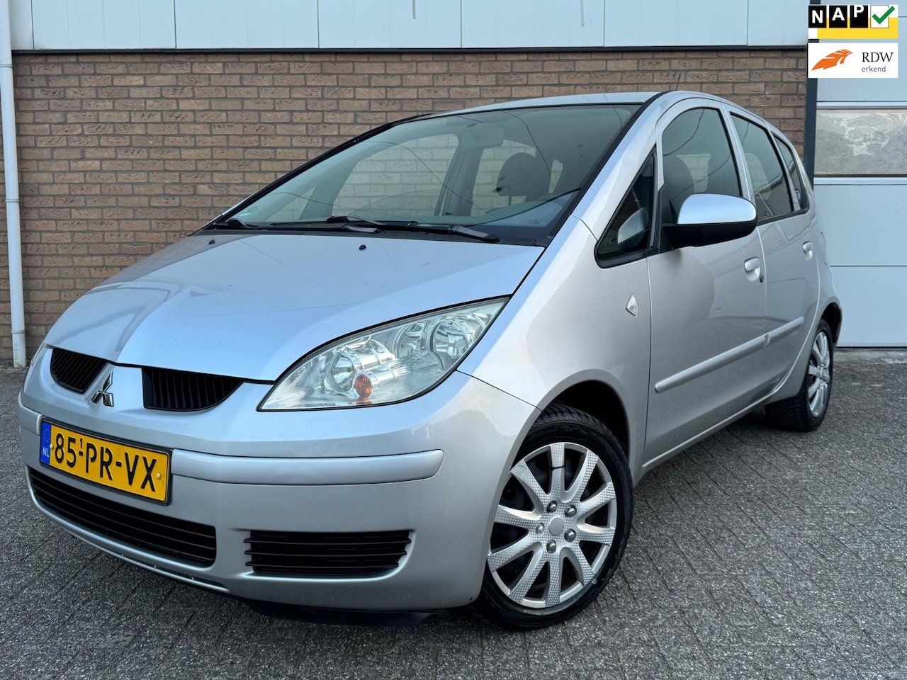 Mitsubishi Colt - 1.3 Inform Cool Pack 1.3 Inform Cool Pack - AutoWereld.nl