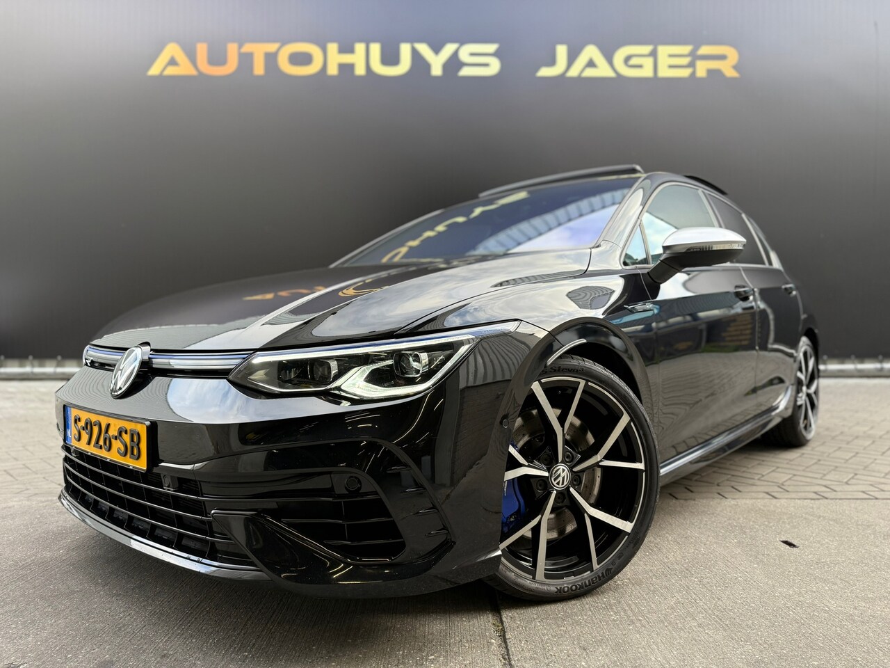 Volkswagen Golf - 2.0 TSI R 4Motion|Akrapovic|Panorama|Performance - AutoWereld.nl